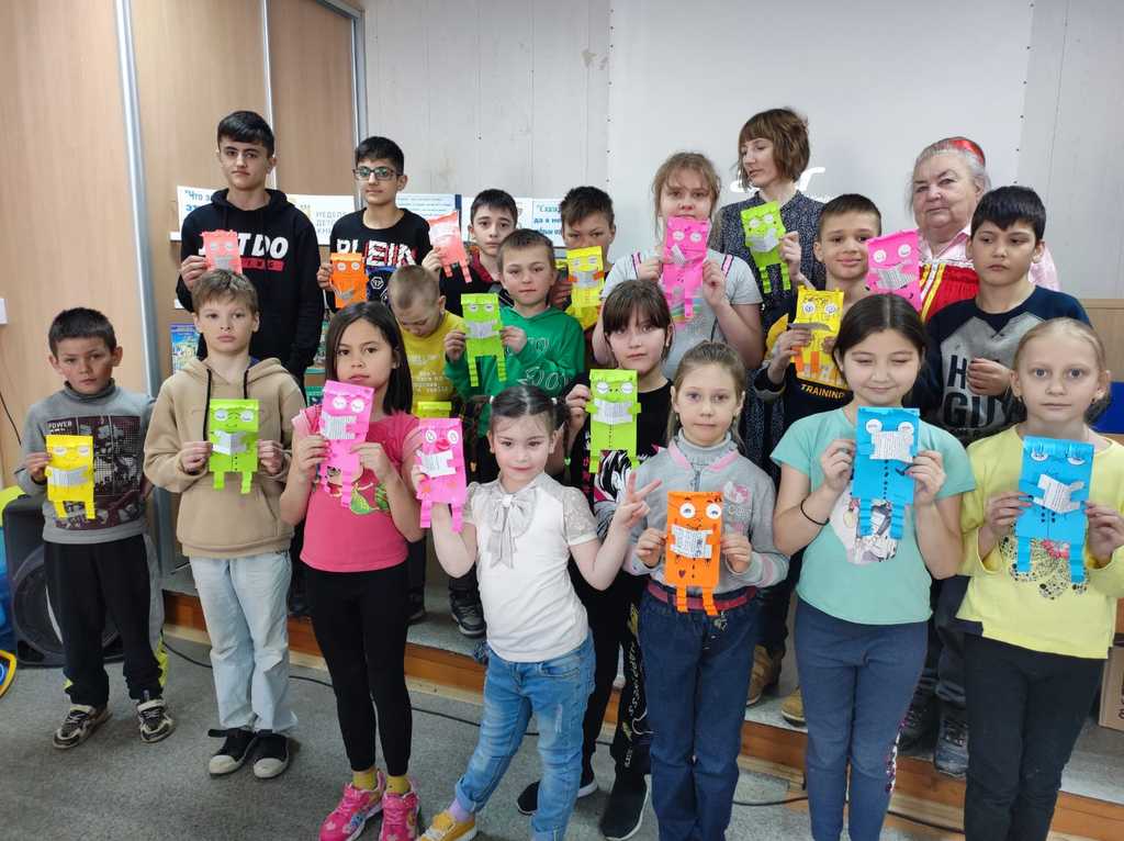 Читайте! Дерзайте! Свой мир открывайте!