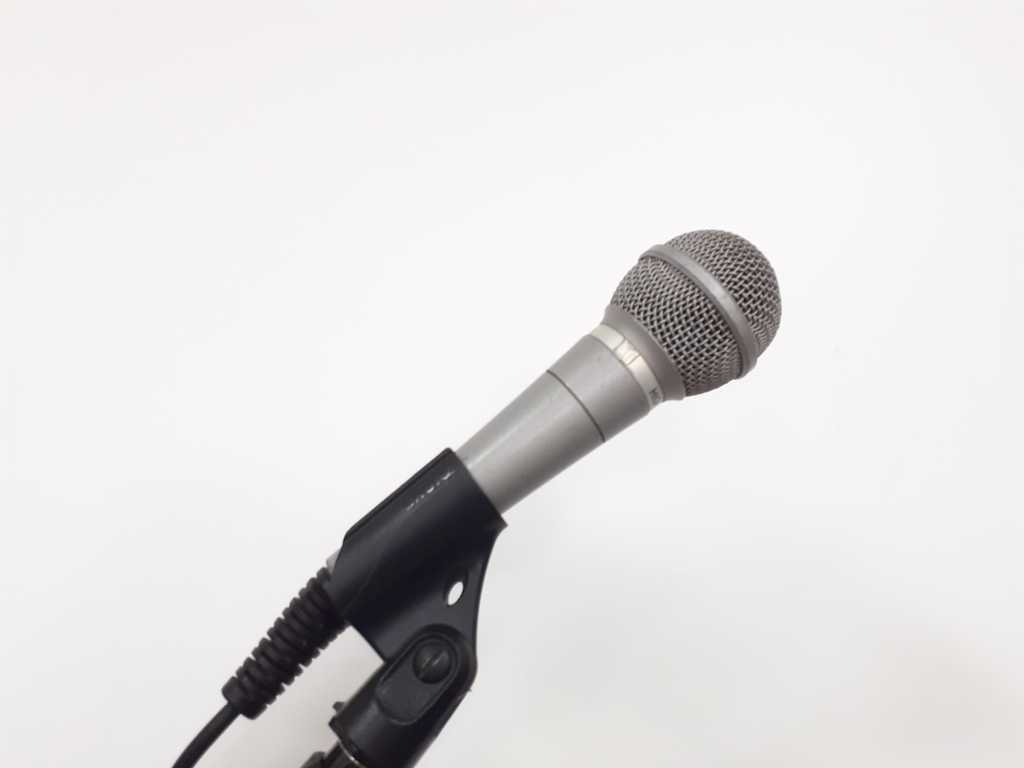 Развлекательная программа "Открытый микрофон"